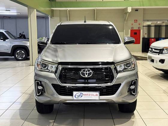 TOYOTA HILUX 2.8 SRX 4X4 CD 16V DIESEL 4P AUTOMÁTICO